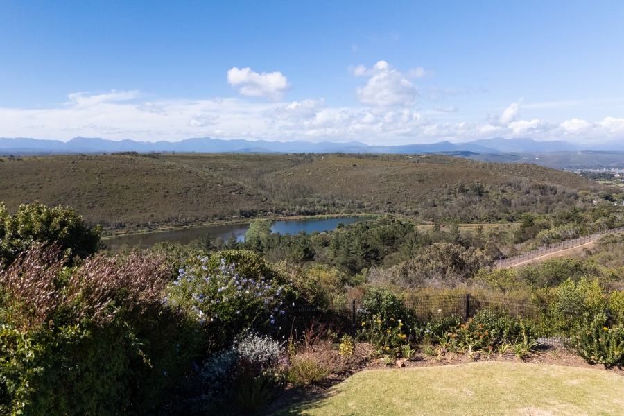 4 Bedroom Property for Sale in Baron View Western Cape